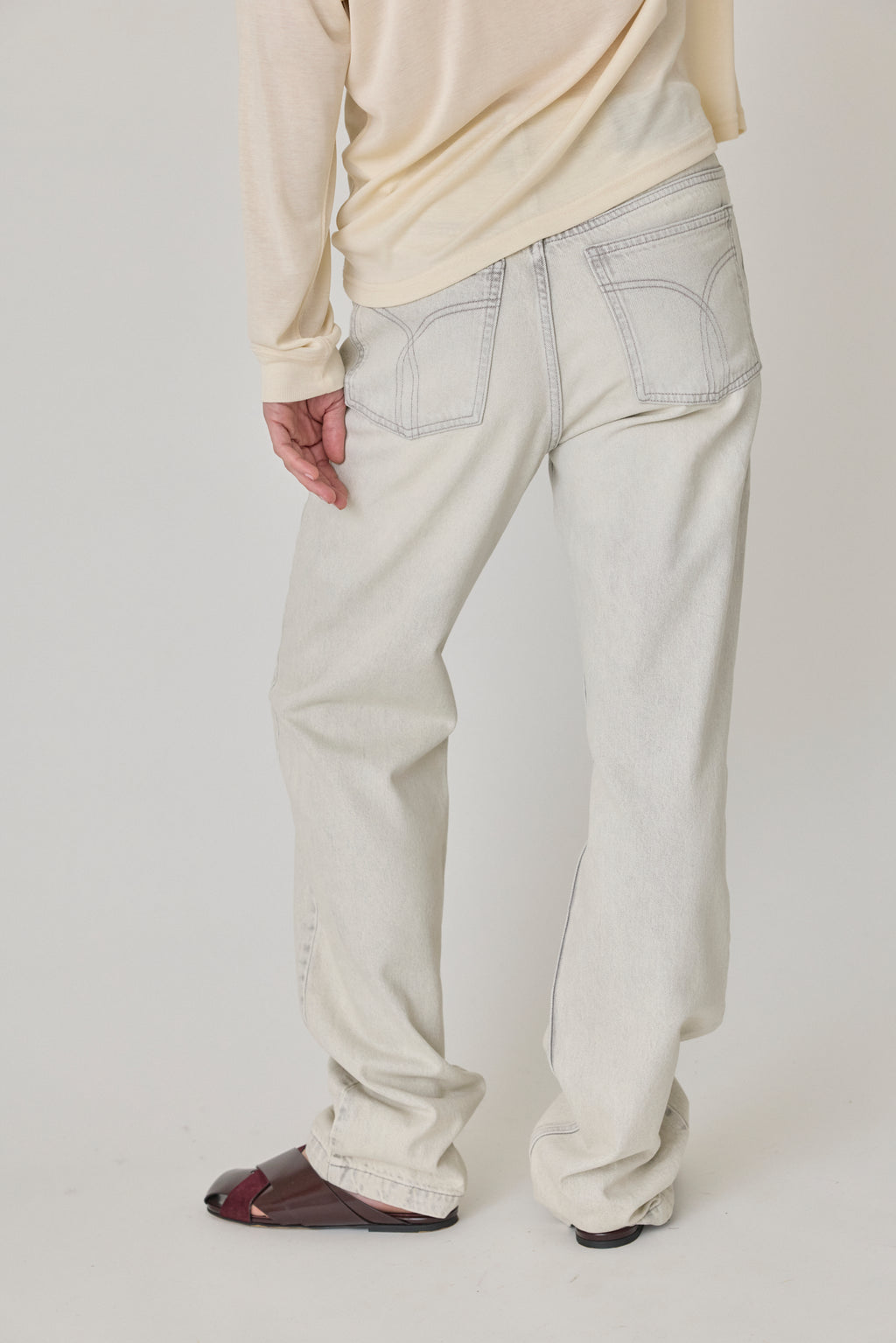 Square Pocket Jean - Pumice