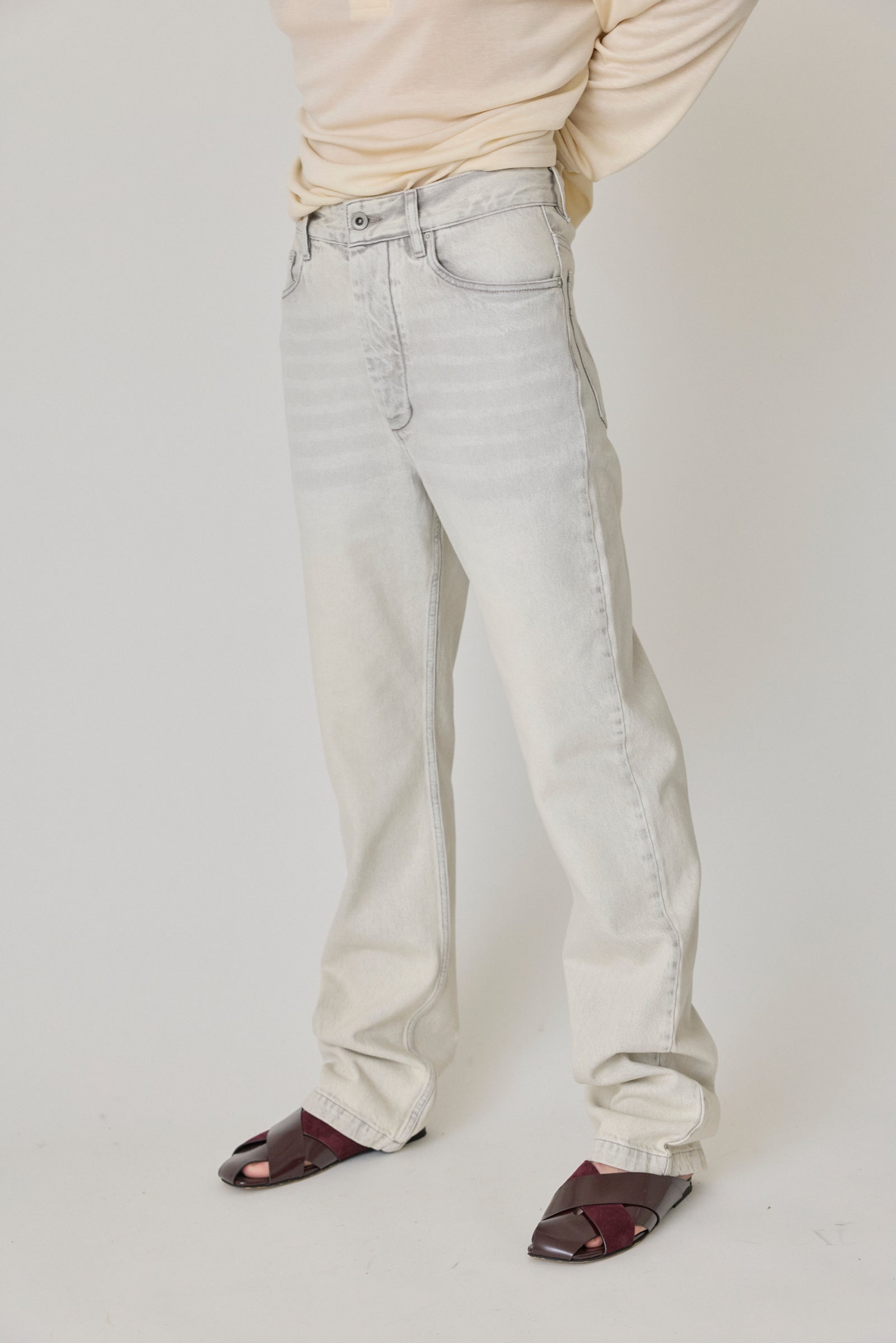 Square Pocket Jean - Pumice