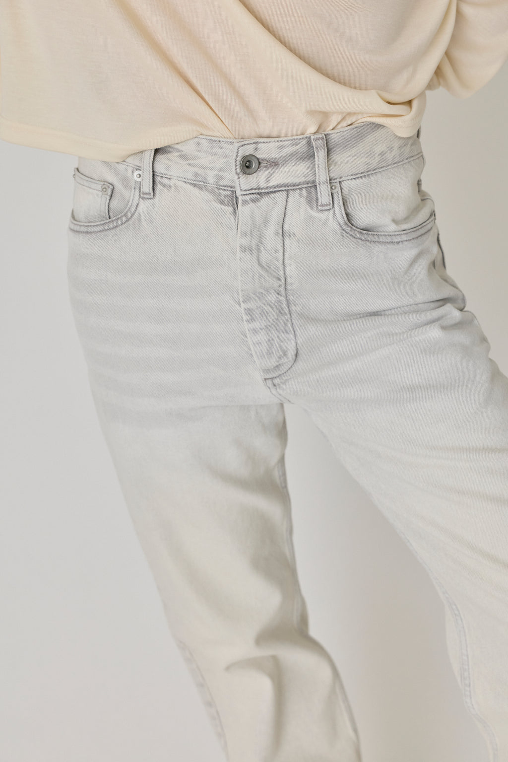 Square Pocket Jean - Pumice