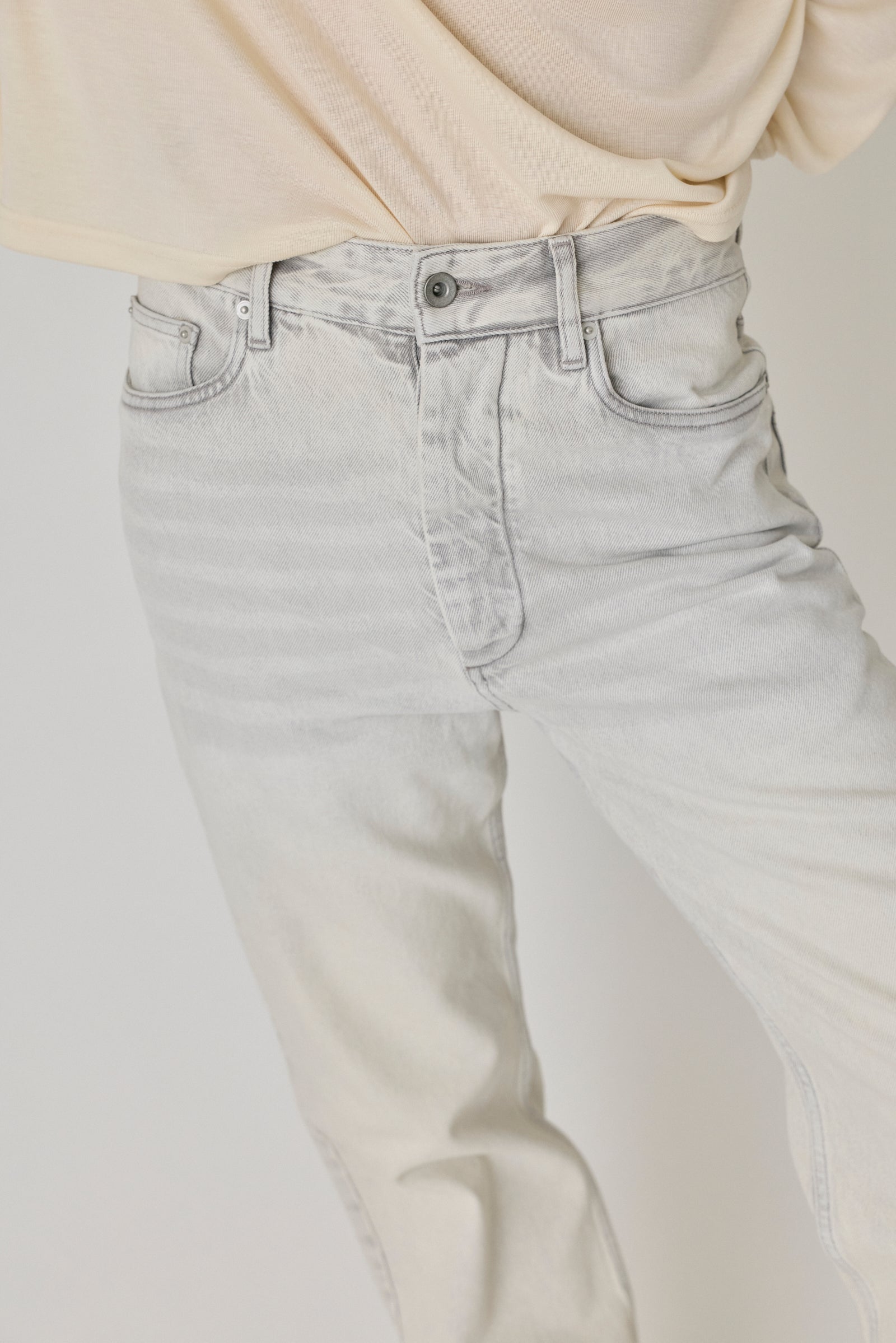 Square Pocket Jean - Pumice